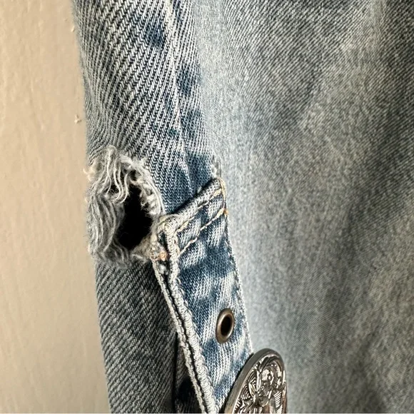 ZARA Rare Utility Cargo Jeans | Wide-Leg w/ Strap & Ring Details Size 2 - Picture 7 of 14